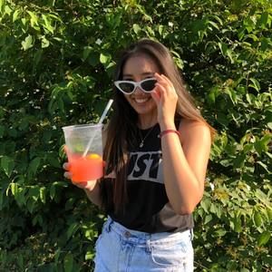 Meet your Posher, Charlene